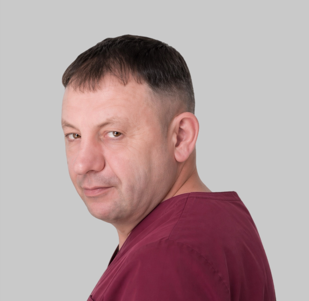 Доткор нашей клиники Сударик Алексей Анатольевич