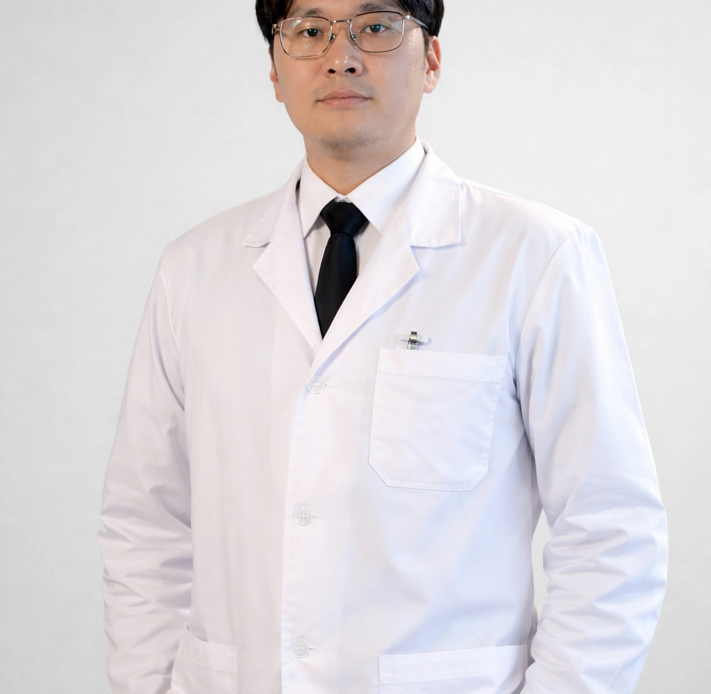 Доктор нашей клиники Дыржинов Борис Базырович