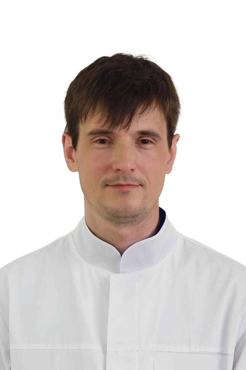  Демонов Роман Николаевич